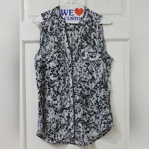 H&M Black & White Sleeveless Blouse